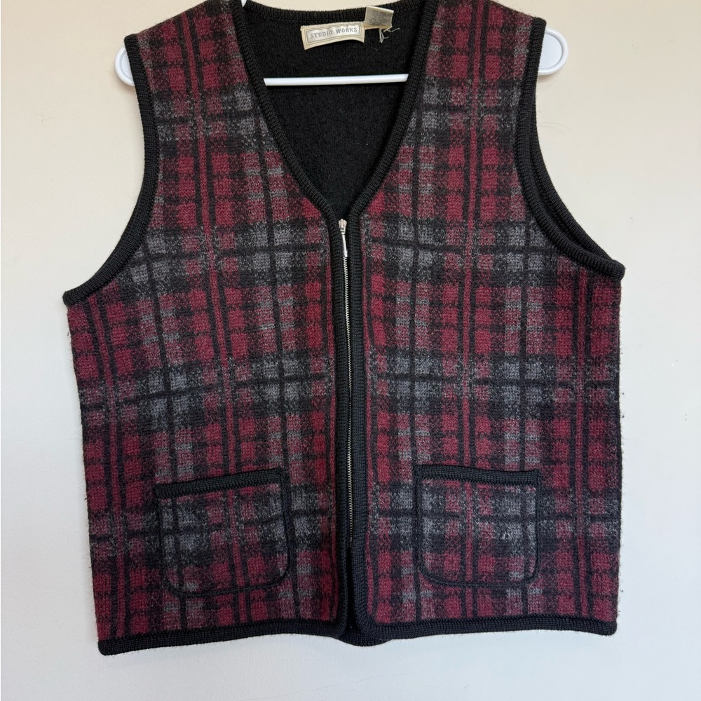 Studio Works 100% Boiled Wool Black/Red Plaid Zipper Best Women’s Medium